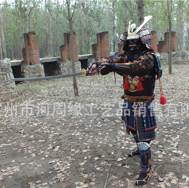 Japanese Warring States General Warrior Helmet Replica with Metal Ornaments, Wearable Film Prop - Image 2