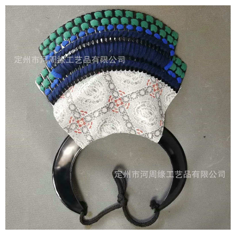 Steel Neck Protection Pendant Replica, Handmade Japanese-Style Film Prop, Wooden Box Packaging - Image 3