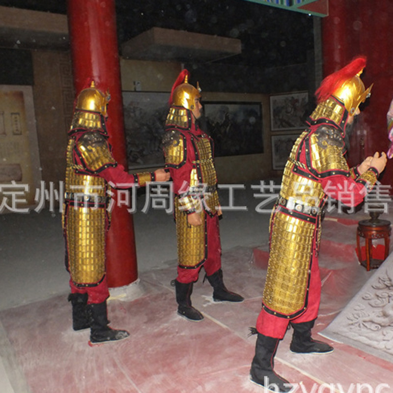 Wearable Iron Soldier Helmet Replica for Film, Stage and Performance Costume Use - Image 3