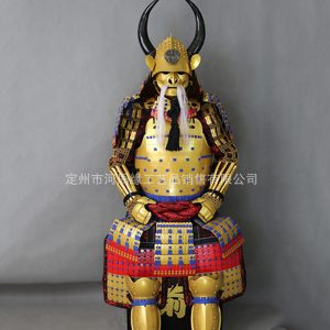 Japanese-style Embossed Body Armor Replica Golden Iron Film Prop Display Piece