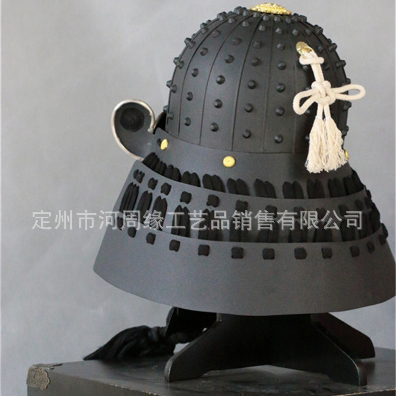 Wearable Japanese Warrior Helmet Replica, Iron Construction, Film and Television Prop - Image 4