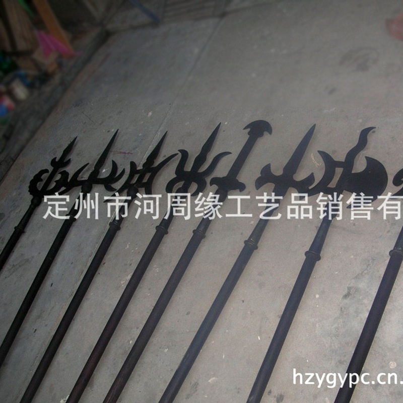 Film & TV Prop Ancient Weapon Replica, Iron Dao Blade for Stage Performance Display - Image 2