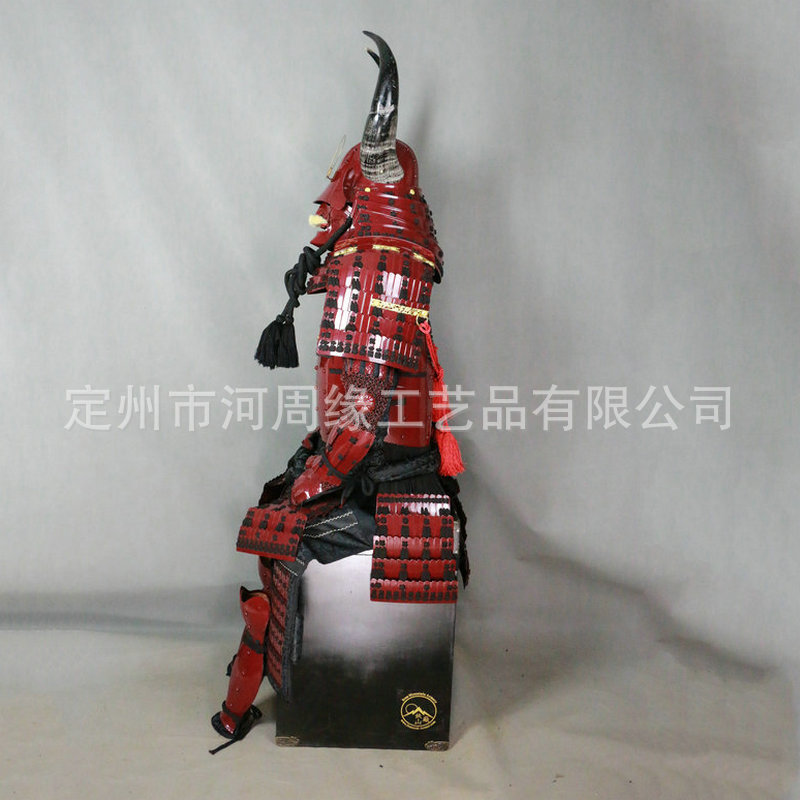 Japanese Samurai Kabuto Helmet Replica, Red Horned Crest, Film and Television Prop Armor - Image 3