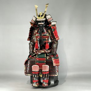 Japanese Samurai Armor Floor Decoration Replica, Red-Black-Gold Brocade with Gold-Horned Kabuto Helmet