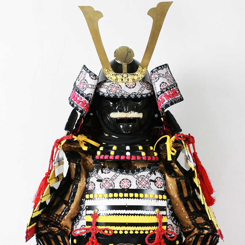 Customized Warring States Period-Style General's Helmet Armor, Wearable Iron Replica for Film Props and Display - Image 2
