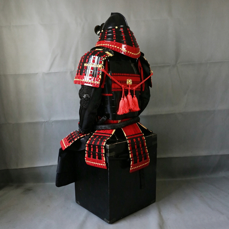 Vintage Japanese-Style Black-Faced Samurai Full Armor Set, Antique-Style Display Replica, Museum Photography Prop - Image 3