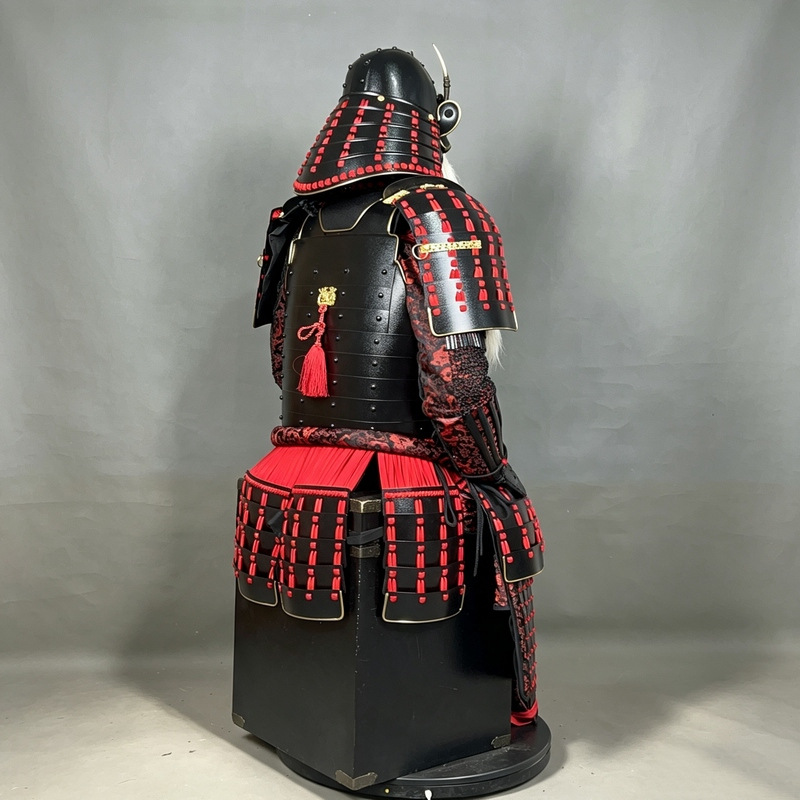 Weilai General-style Japanese Samurai Armor Replica with White-Bearded Ghost Horn Kabuto Helmet, Black and Red Thread Craft Armor for Film & - Image 4