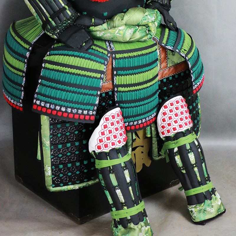 Wearable Japanese Sengoku Warrior General Kabuto Helmet Replica, Iron, Handcrafted Green Finish - Image 4