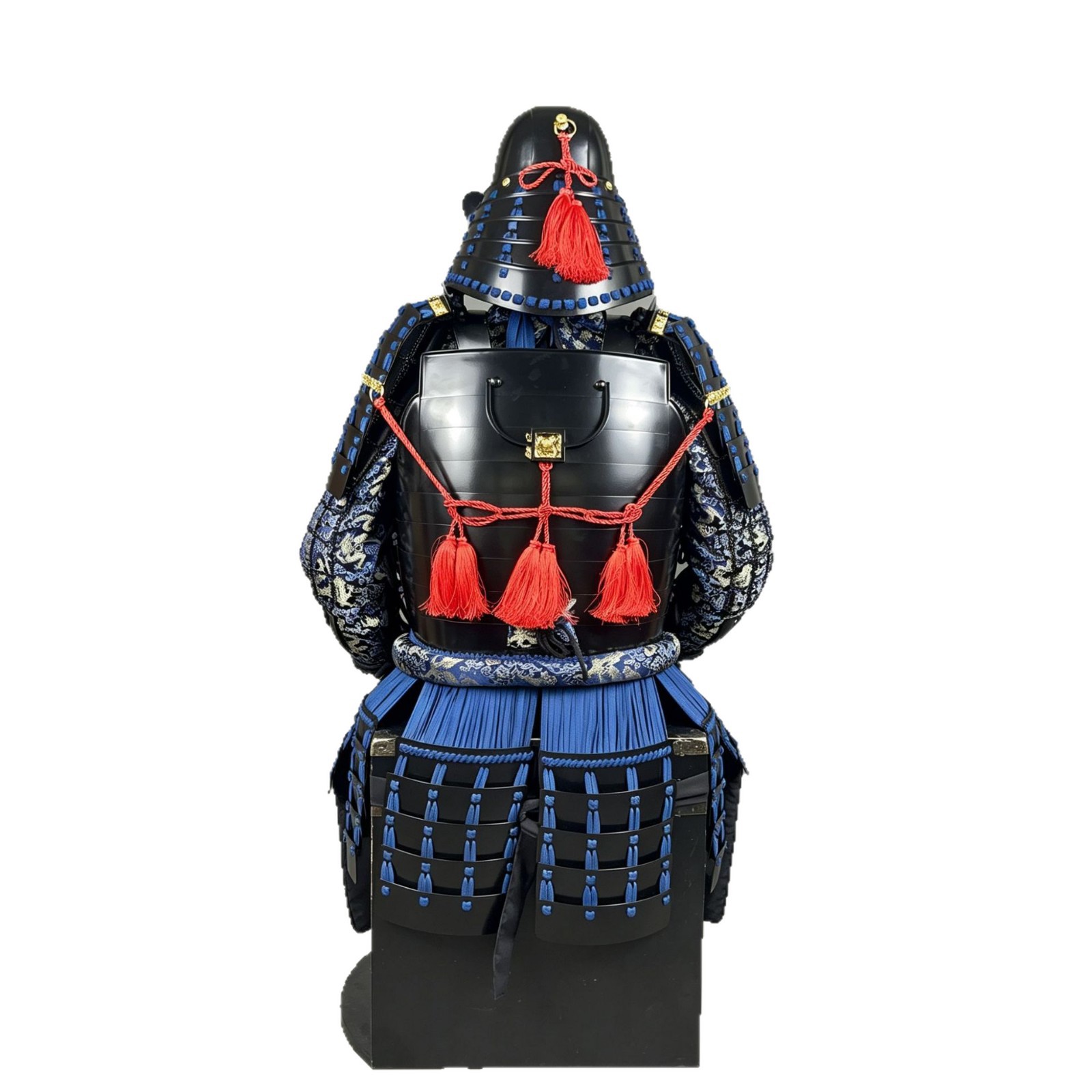 Black and Blue Japanese-Style Samurai Armor Display Prop with Silver Animal Horns and Ghost Face - Image 5
