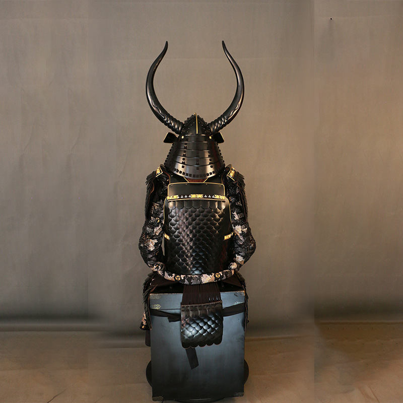 Wearable Japanese Samurai Kabuto Helmet Replica, Iron Construction, Film Prop and Display Decoration - Image 4