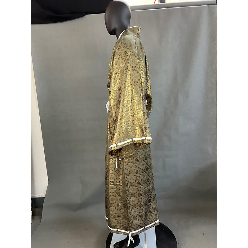 Samurai Armor Suit with Straight Down Style, Japanese Film Prop Replica, Wooden Box Packaging - Image 3