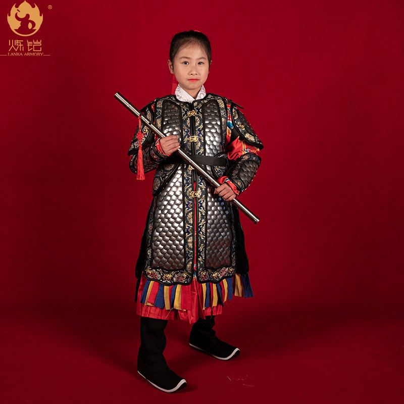 Children's Mountain Pattern Split-Type Armor Set with Stainless Steel Chainmail Straight Helmet, Gold Finish - Image 3