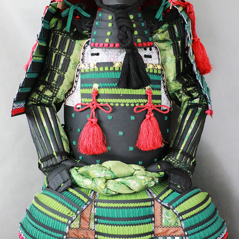 Wearable Japanese Sengoku Warrior General Kabuto Helmet Replica, Iron, Handcrafted Green Finish - Image 2