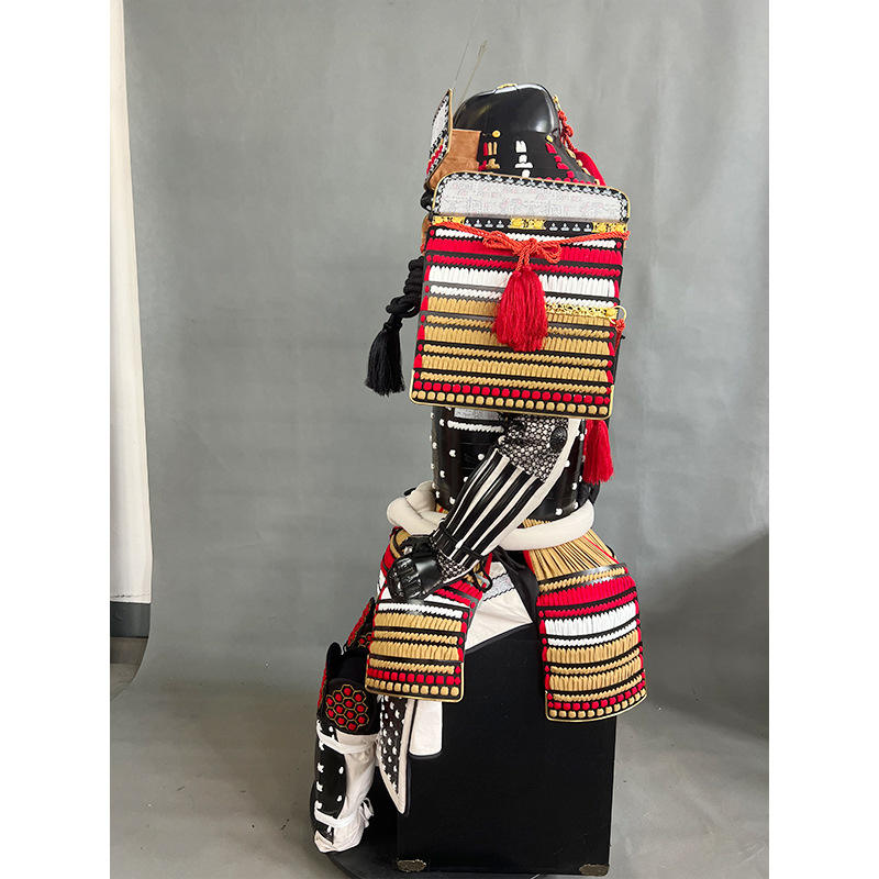 Wearable Japanese Samurai Armor Replica Iron Warring States Style Display Suit with Wooden Box Packaging - Image 3