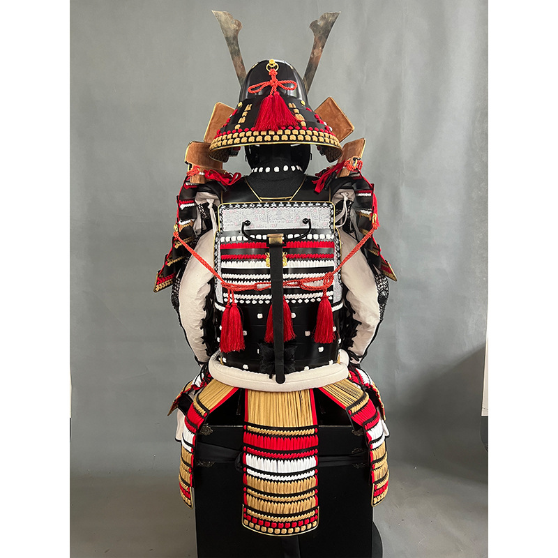 Wearable Japanese Samurai Armor Replica Iron Warring States Style Display Suit with Wooden Box Packaging - Image 4