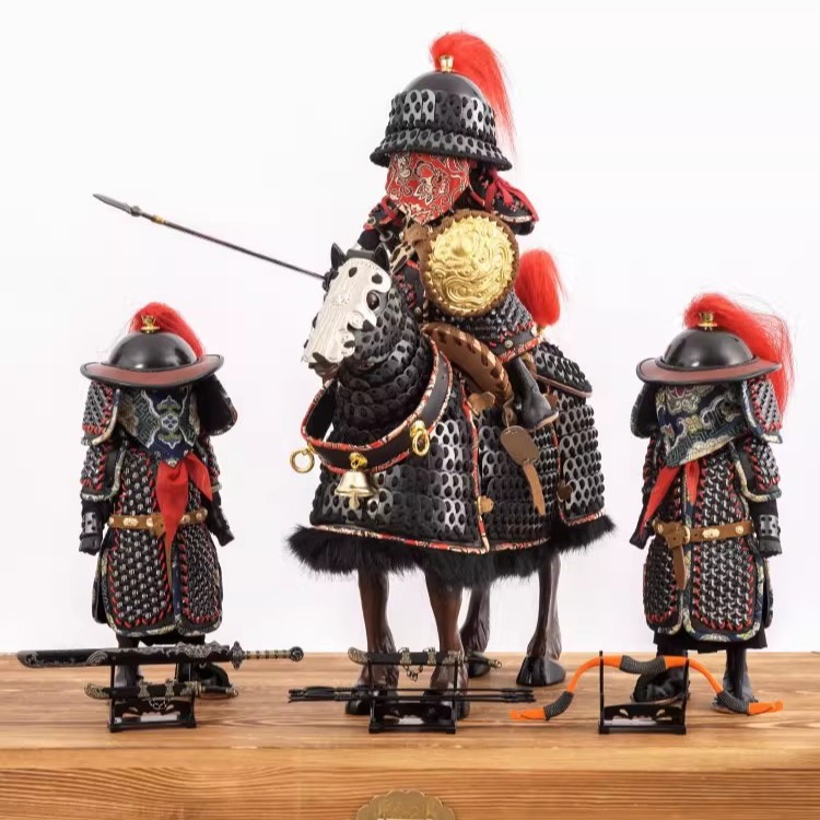 Antique-Style Metal Figurine Set: Heavenly Martial General & Jinyiwei Cavalry Desktop Ornament - Image 5