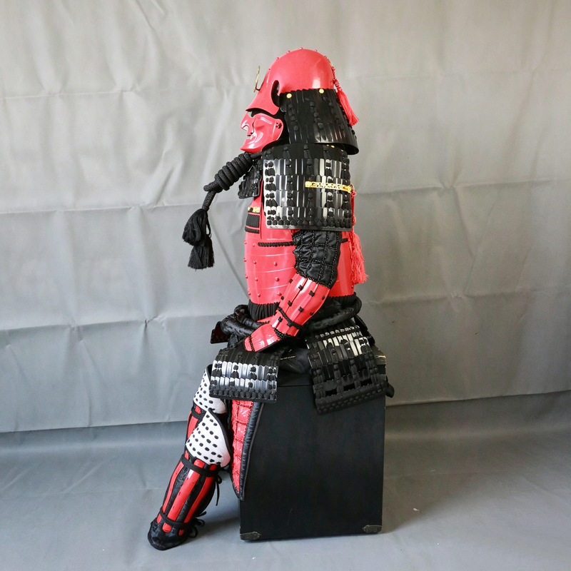 Red Samurai Full Armor Set with Round Gold-Pattern Helmet, Iron Construction, Ghost Face Design, Display Prop - Image 3