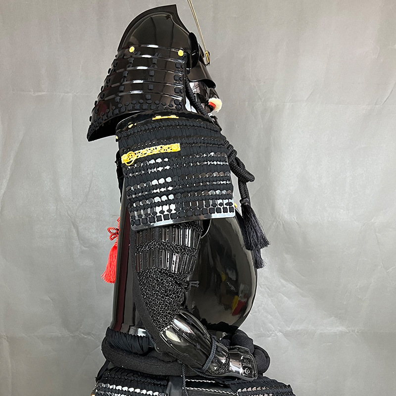 Japanese Warring States-Style Samurai Kabuto Helmet Replica Ornament, Iron, Black Finish, Wooden Box - Image 3