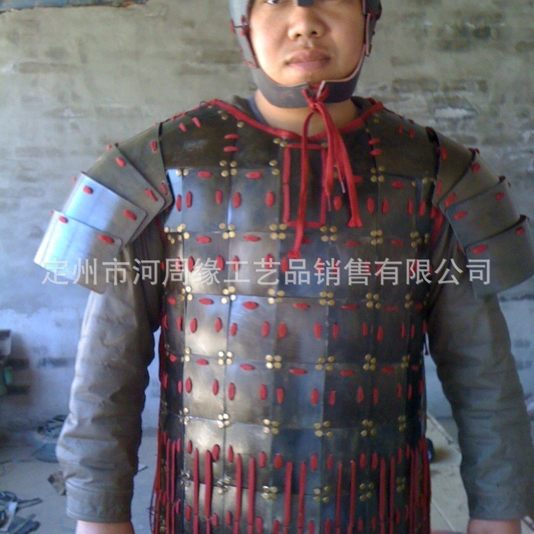 Wearable Japanese-Style Film Prop Armor, Iron Construction, Classical Style - Image 2