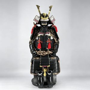 Black and Gold-Plated Japanese-Style Samurai Armor Set, Sengoku Period Hand-Reproduced Display Replica