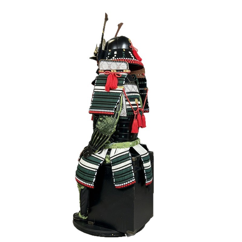 Samurai armor example