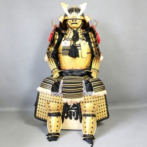 Japanese-Style Gilded Samurai Armor Ornament, Vintage Iron Desktop Craft in Wooden Box