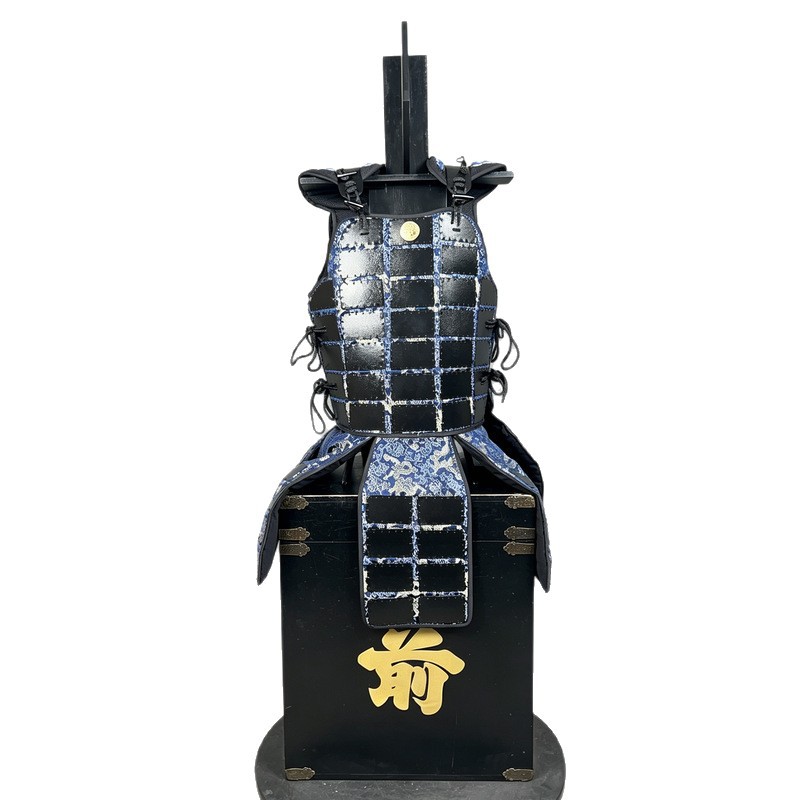 Japanese-style Half-Body Samurai Armor Prop, Black and Blue Checkered Breastplate, Decorative Display Piece - Image 5