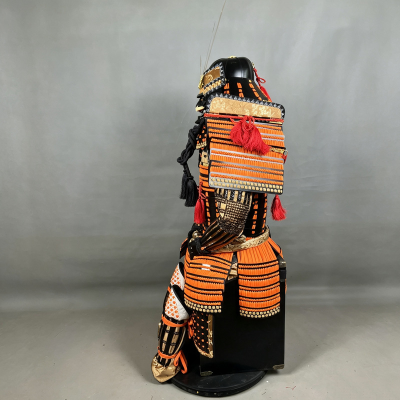 Orange and Black Japanese-style Warring States Samurai Armor Display Statue - Image 3