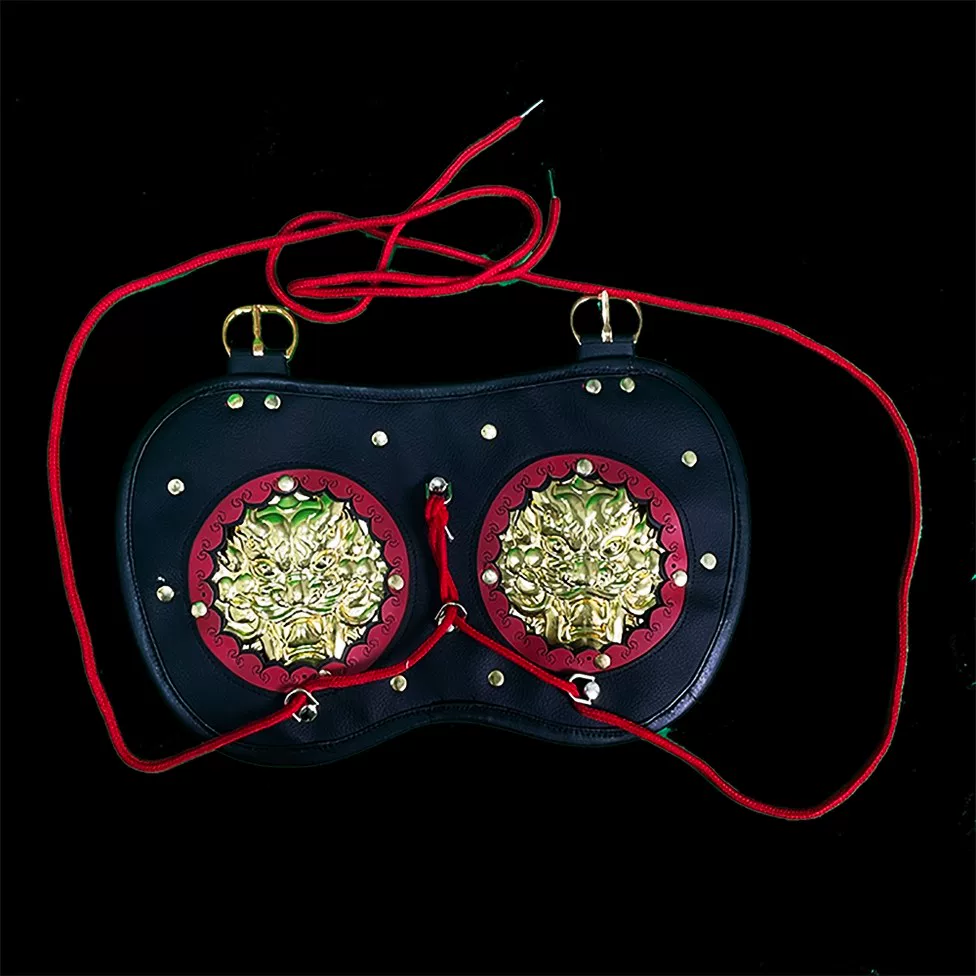 Unisex Alloy Breastplate, Life-Size Wearable China-Chic Chest Armor Accessory - Image 5