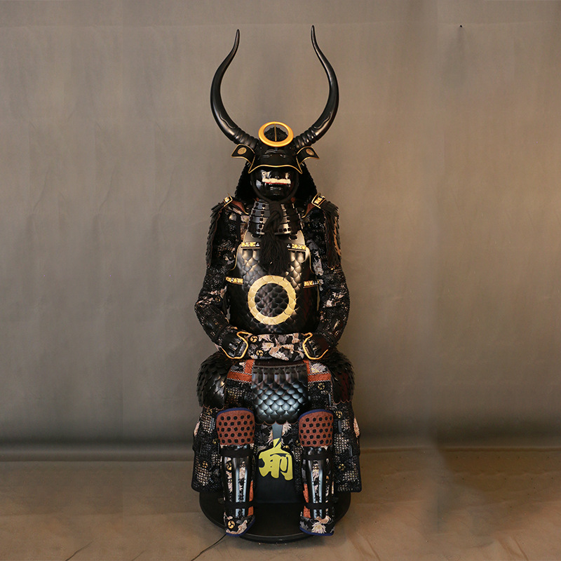 Wearable Japanese Samurai Kabuto Helmet Replica, Iron Construction, Film Prop and Display Decoration - Image 2