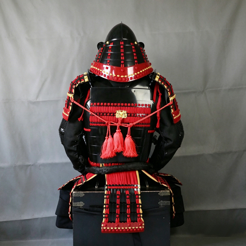 Vintage Japanese-Style Black-Faced Samurai Full Armor Set, Antique-Style Display Replica, Museum Photography Prop - Image 4