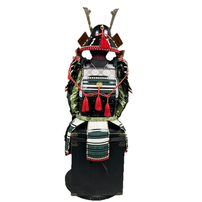 Black and Green Japanese-style Samurai Armor Full Set Replica for Display and Film Props - Image 5