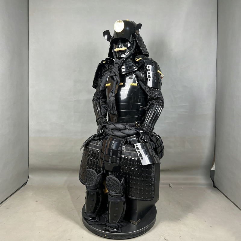 Japanese-style Black Samurai Armor Replica, Display and Film Prop Suit - Image 3