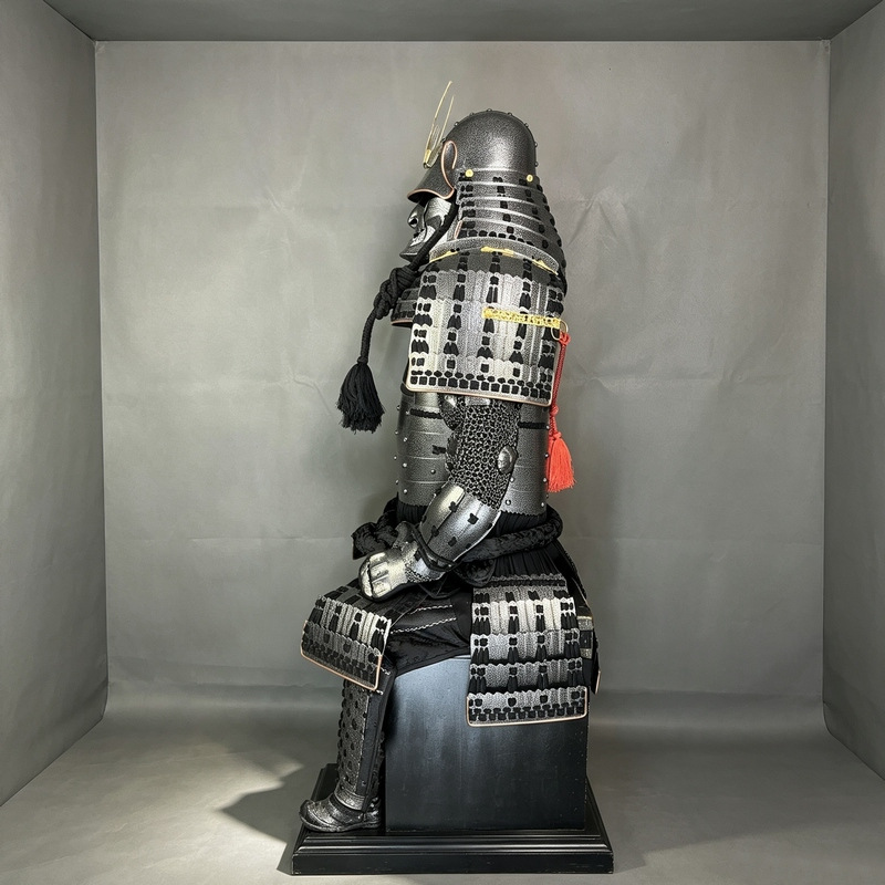 Samurai Armor Full Set Replica, Vintage Craftsmanship, Display and Stage Prop Suit - Image 2